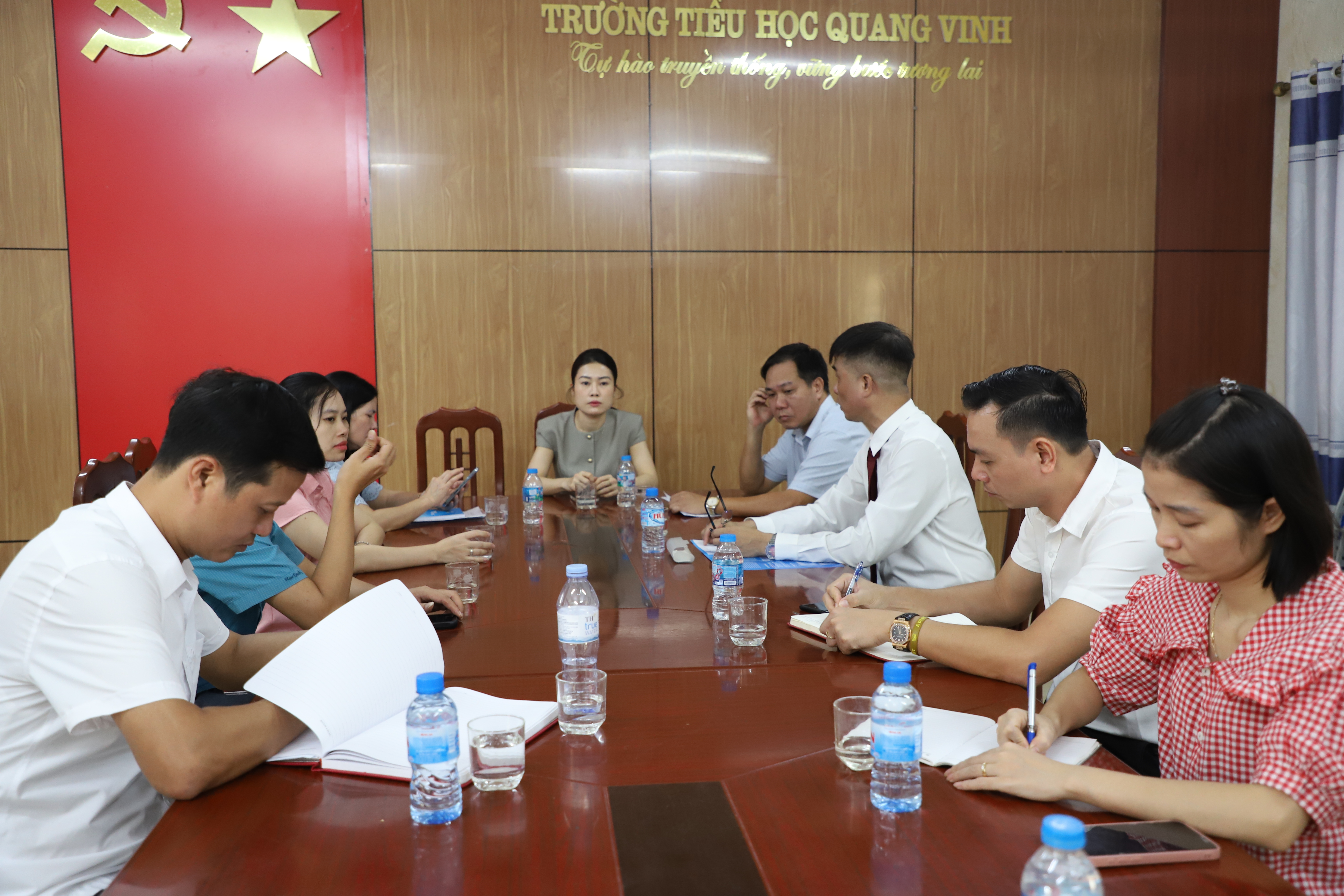 Xã Ân Thi khảo sát cơ sở vật chất, thiết bị dạy học tại các cơ sở giáo dục trên địa bàn