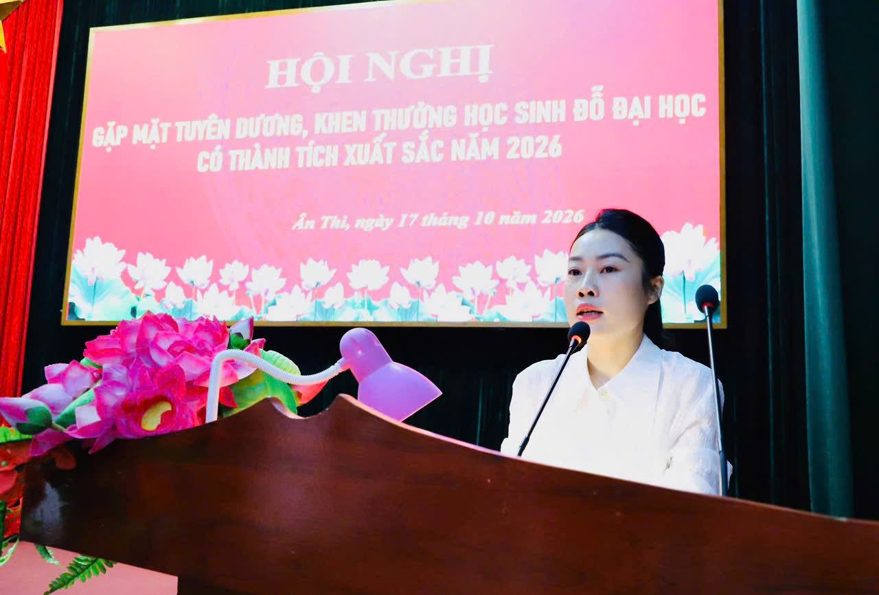 XÃ ÂN THI GẶP MẶT, TUYÊN DƯƠNG, KHEN THƯỞNG HỌC SINH TRÚNG TUYỂN ĐẠI HỌC CÓ THÀNH TÍCH XUẤT SẮC NĂM 2026